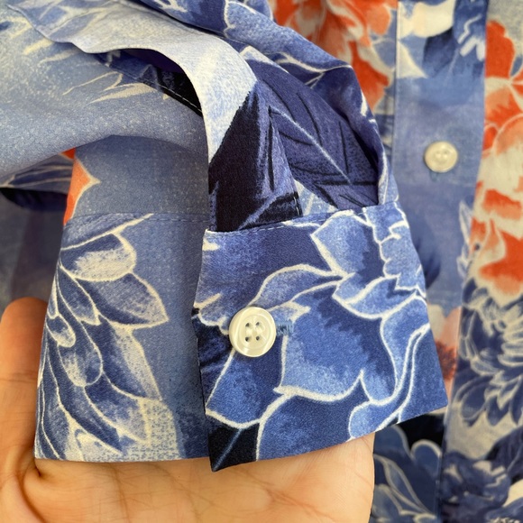 📦 SOLD - NWT. Women’s button down shirt. Size 2X. - Picture 5 of 5